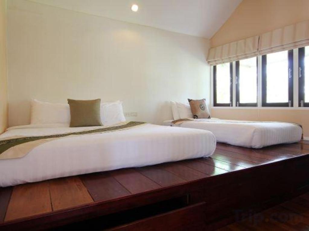 Hotel Baan Suan Nuan Ta Samut Songkhram Exterior foto